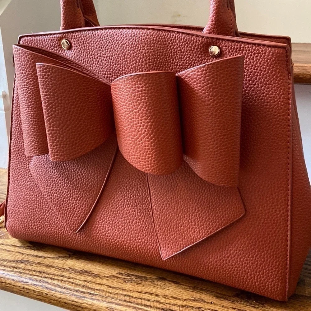 Like Dreams Bowtie Bag‎